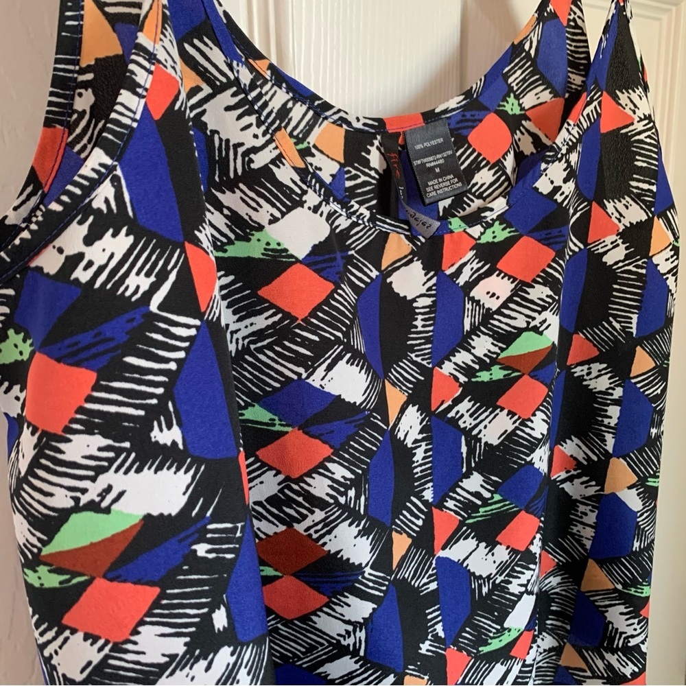 Fire Los Angeles Vibrant Multicolor Spaghetti Strap Crop Top, size M 🛍️ - Picture 3 of 5